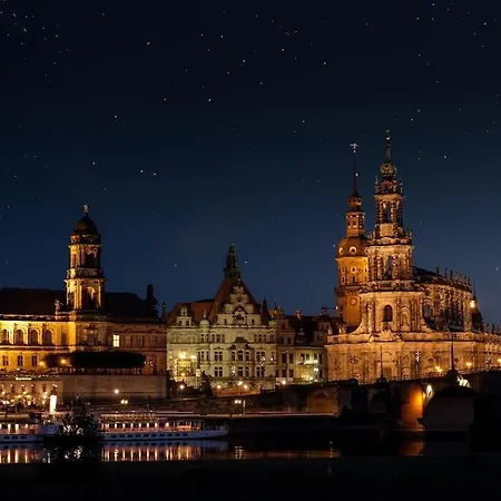 - 4 Personen, Wlan, Waschmaschine Pirna