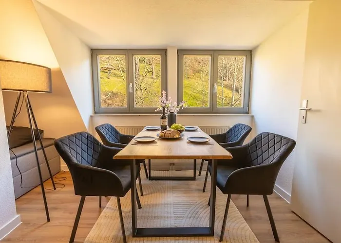 - 4 Personen, Wlan, Waschmaschine *